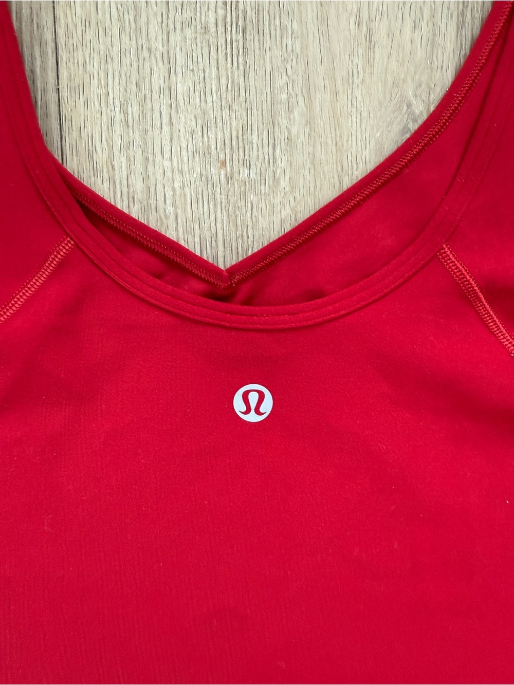 Lululemon Align Cropped T-Shirt Size 10 Dark Red Lunar New Year Limited Edition - Picture 3 of 3